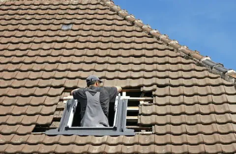 Pose de velux - Villiers en Plaine